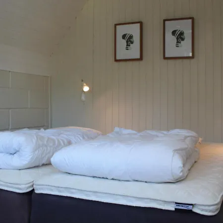Three-bedroom Holiday In 78 Blåvand